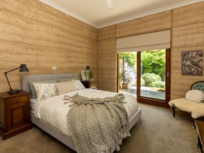 17A Curia Street, Mansfield