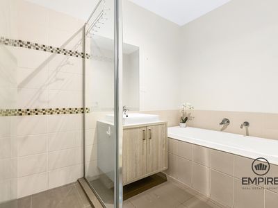11 Cadillac Street, Cranbourne East