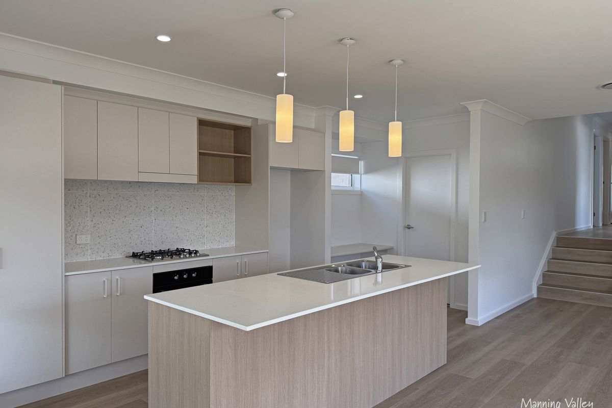1&2 / 5 Melinga Place, Taree