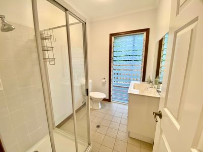 12 Hastings Street, Kamerunga