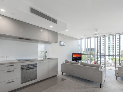 405 / 55 Railway Terrace, Milton