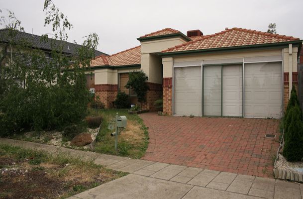 4 Thomas Street, Roxburgh Park