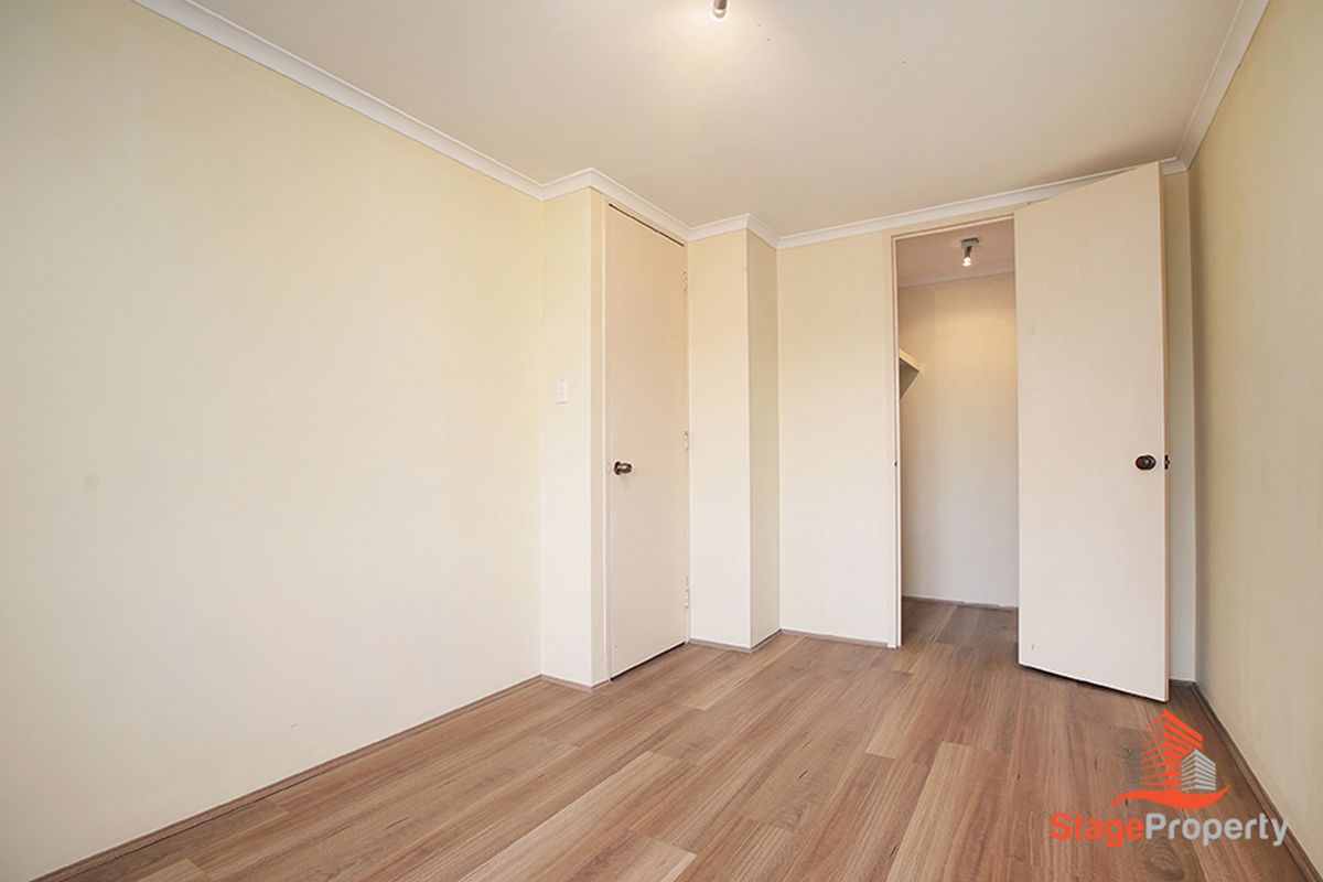 12 / 33 Farina Drive, Yokine