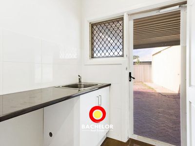 84 Bradman Road, Parafield Gardens