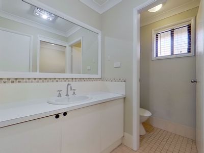 9 Jacqueline Drive, Dubbo