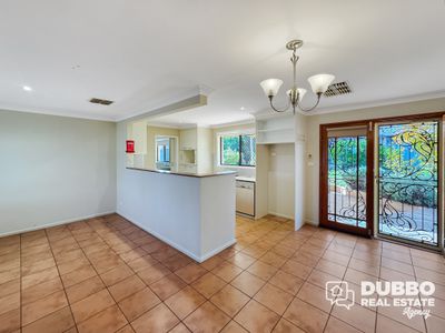 100 Dalton Street, Dubbo