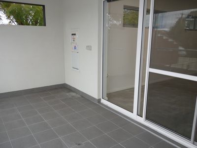 6/57 Coode Street, Bayswater
