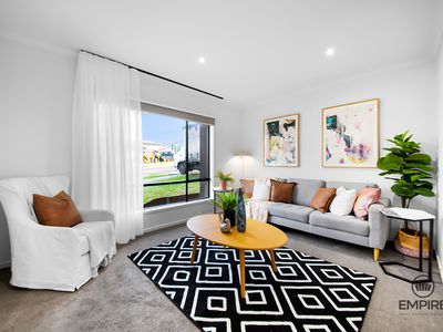 14 Murrayfield Street, Cranbourne East