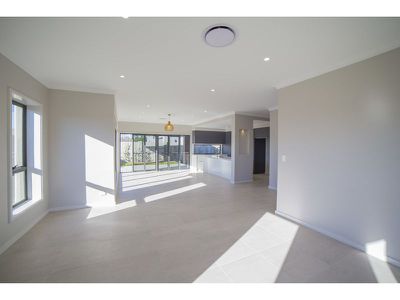 2 Avalon Place, Dubbo
