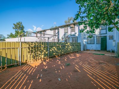 6 / 2 Catamore Road, South Hedland