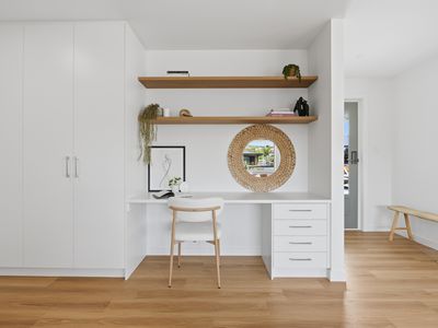 2 / 61 Stanley Street, Summerhill