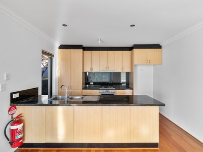 1 / 11 Salisbury Road, Rivervale