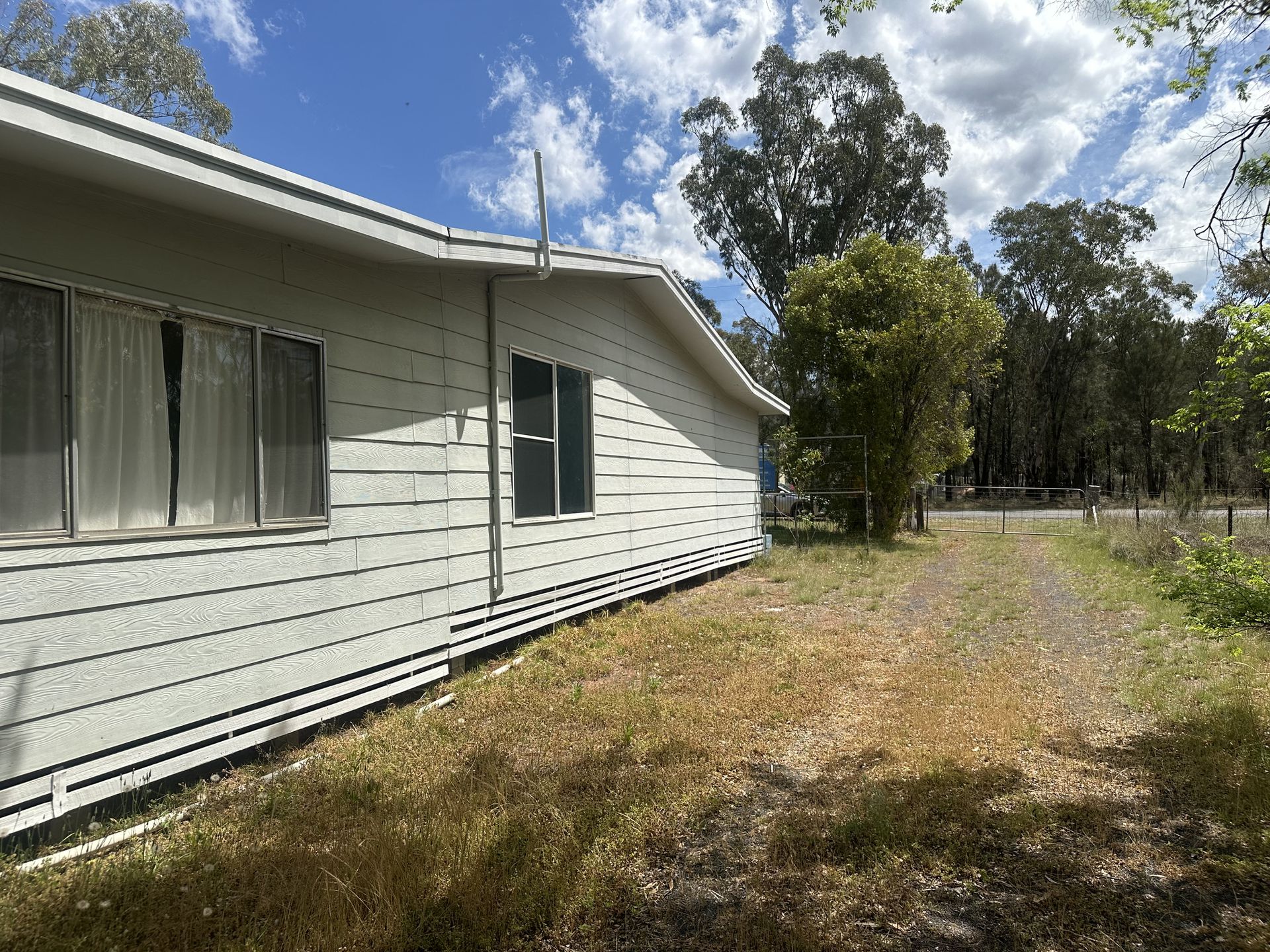 34 Bomera Street, Premer