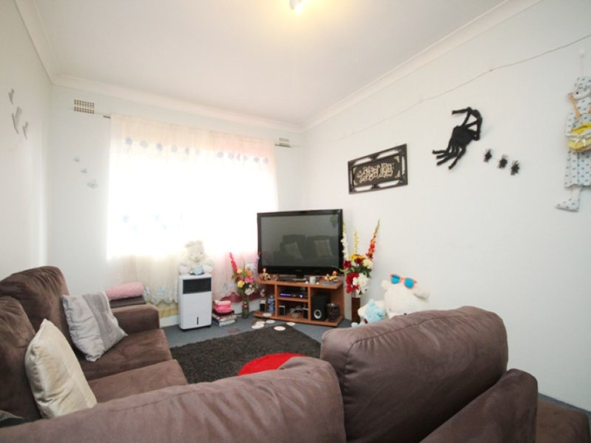 38 Macdonald, Lakemba