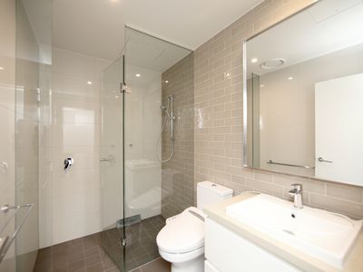 319 / 8 Grattan Close, Forest Lodge