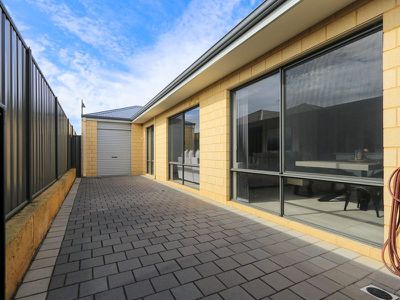 7 Coliban Approach , Baldivis