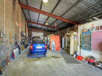 15 Storey Street, Oak Flats