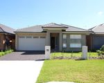 10 Empire Circuit, Penrith