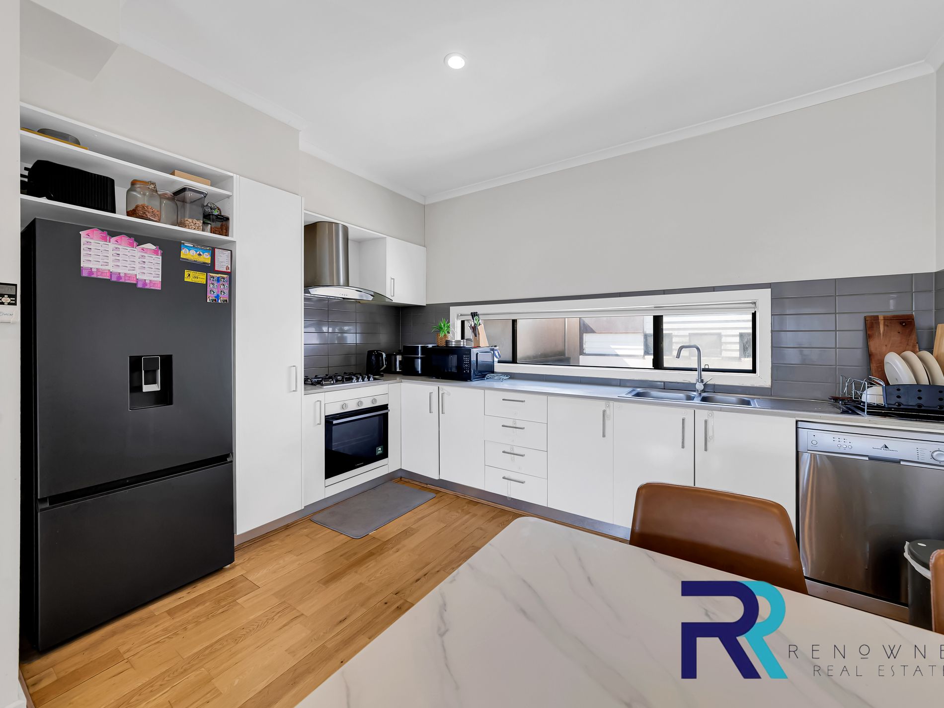 17 ALEXANDER CIRCUIT, Craigieburn