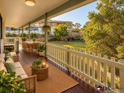 9 Mahogany Court, New Auckland