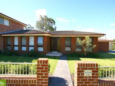 1 / 2A Fisher St, Oak Flats