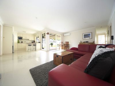 110 The Southern Parkway, Forster
