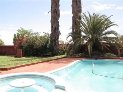 18 Kurrajong Crescent, Newman