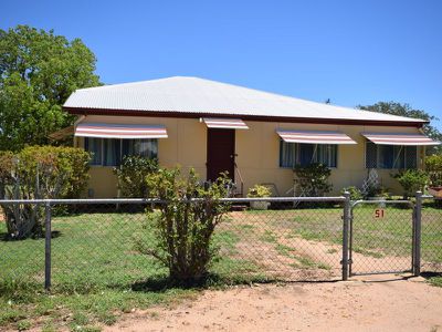 51 Galah Street, Longreach