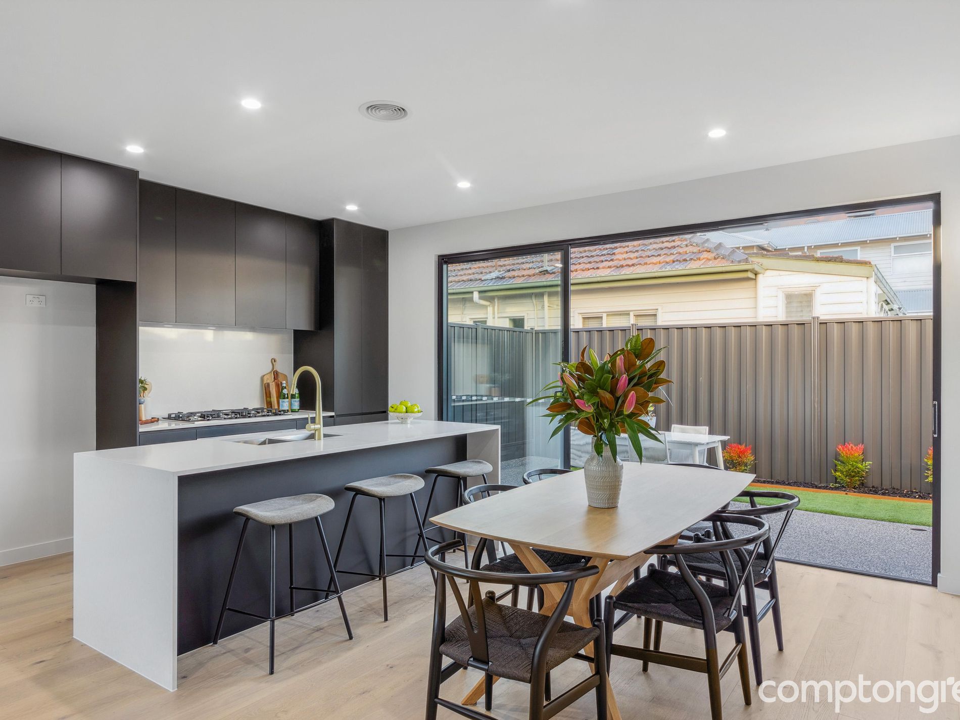 22 Shellard Street, Altona North