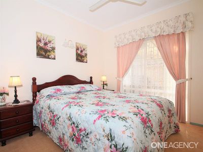 77 Bowerbird Avenue, Eli Waters