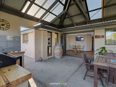 18 Barilla Court, Cranbourne