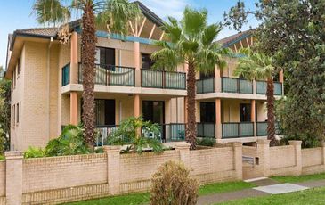 2 / 9-13 Sir Thomas Mitchell Rd, Bondi Beach