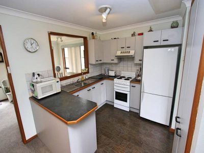 21 Motum Avenue, Tea Gardens