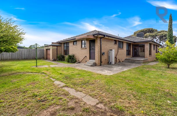 88 Hothlyn Drive, Craigieburn