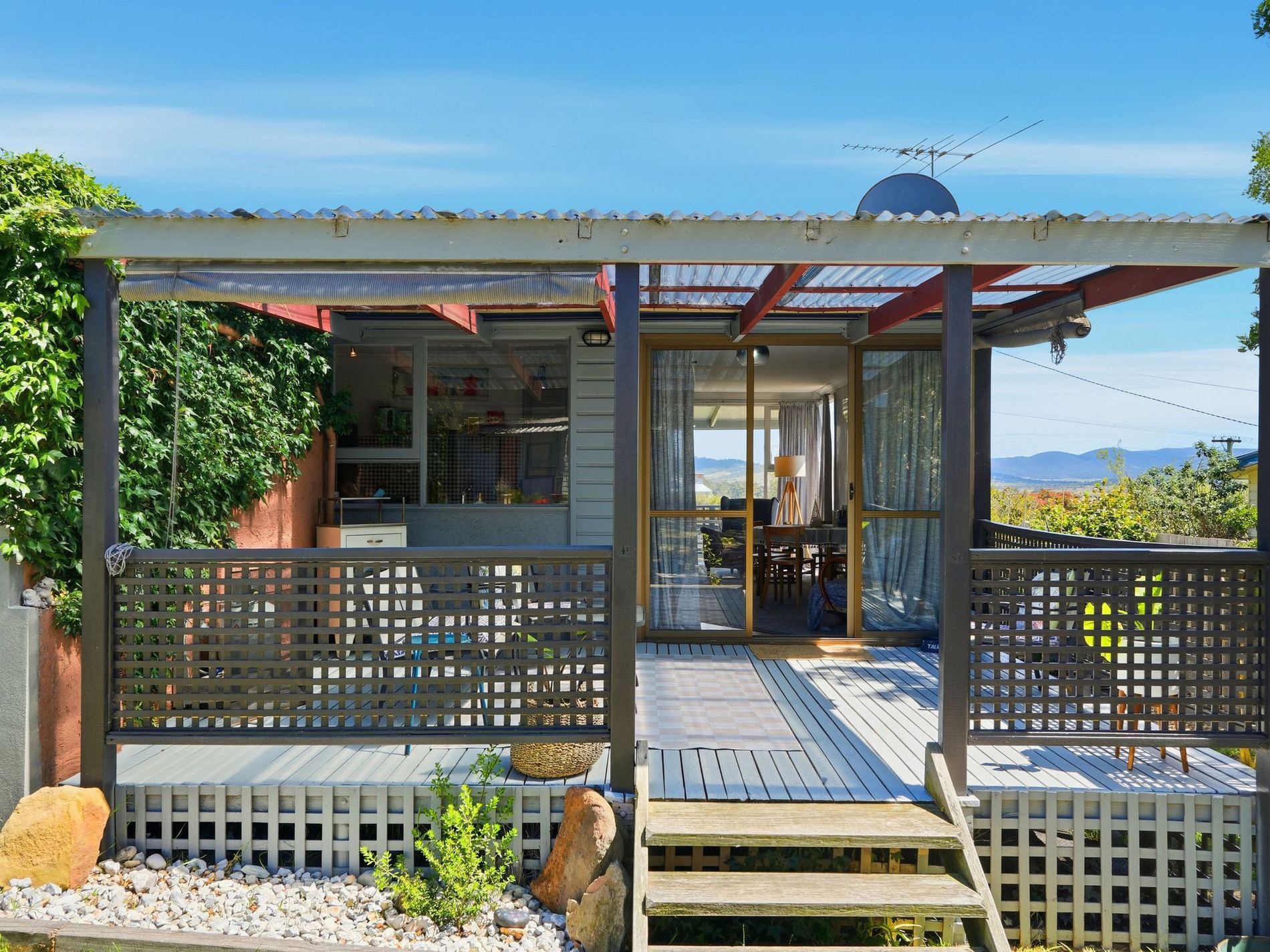 49 Bay Road, Midway Point