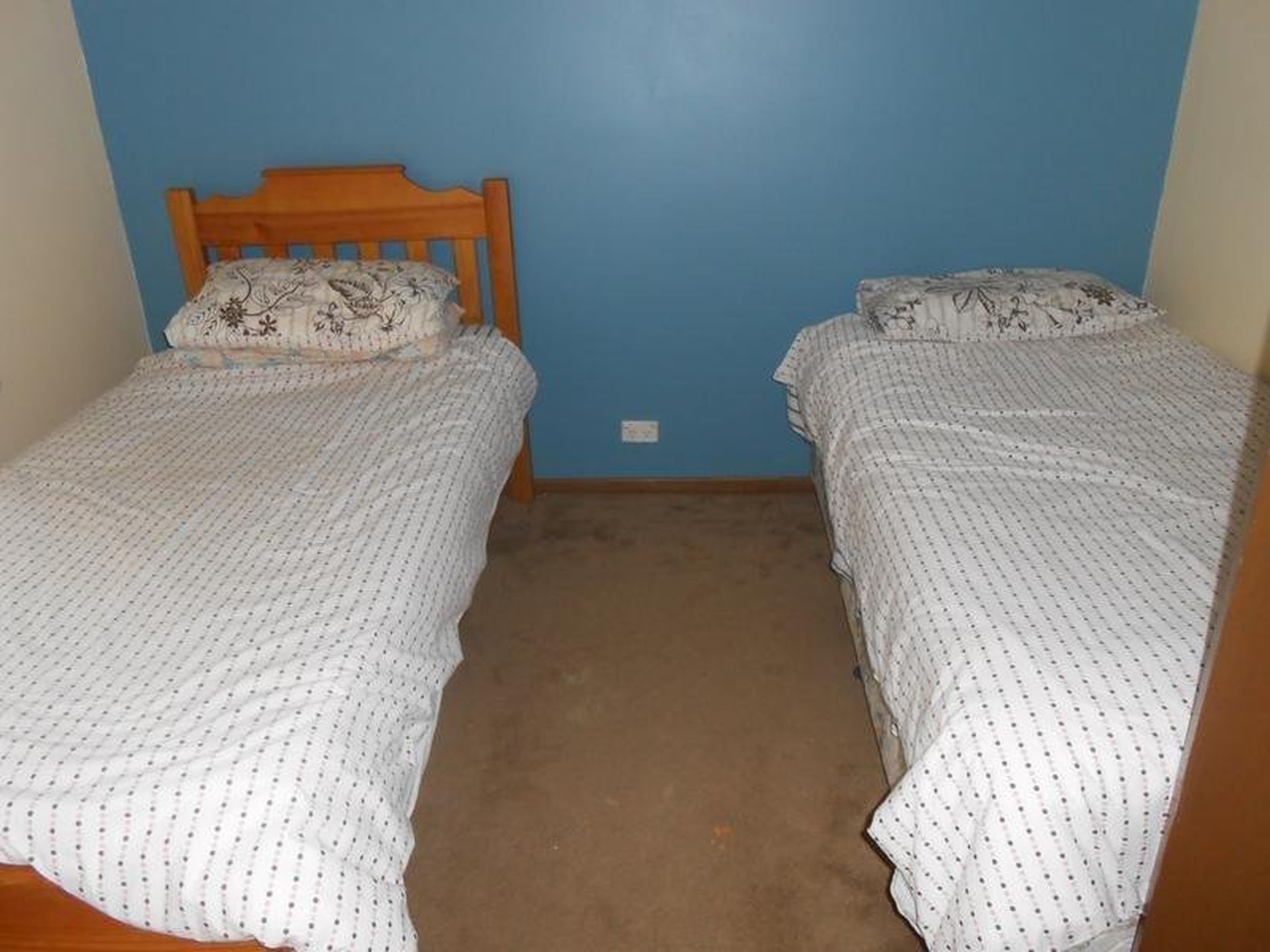 102 Camden Road, Newtown