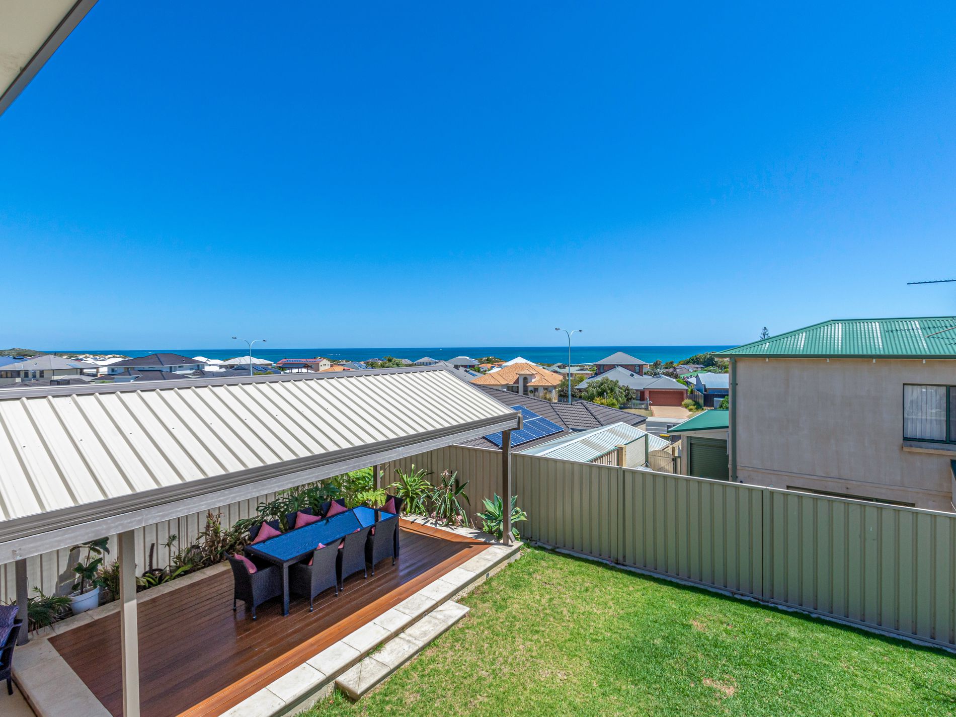 25 Flagtail Outlook, Yanchep