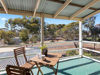 14 Kirwan Court, Hannans