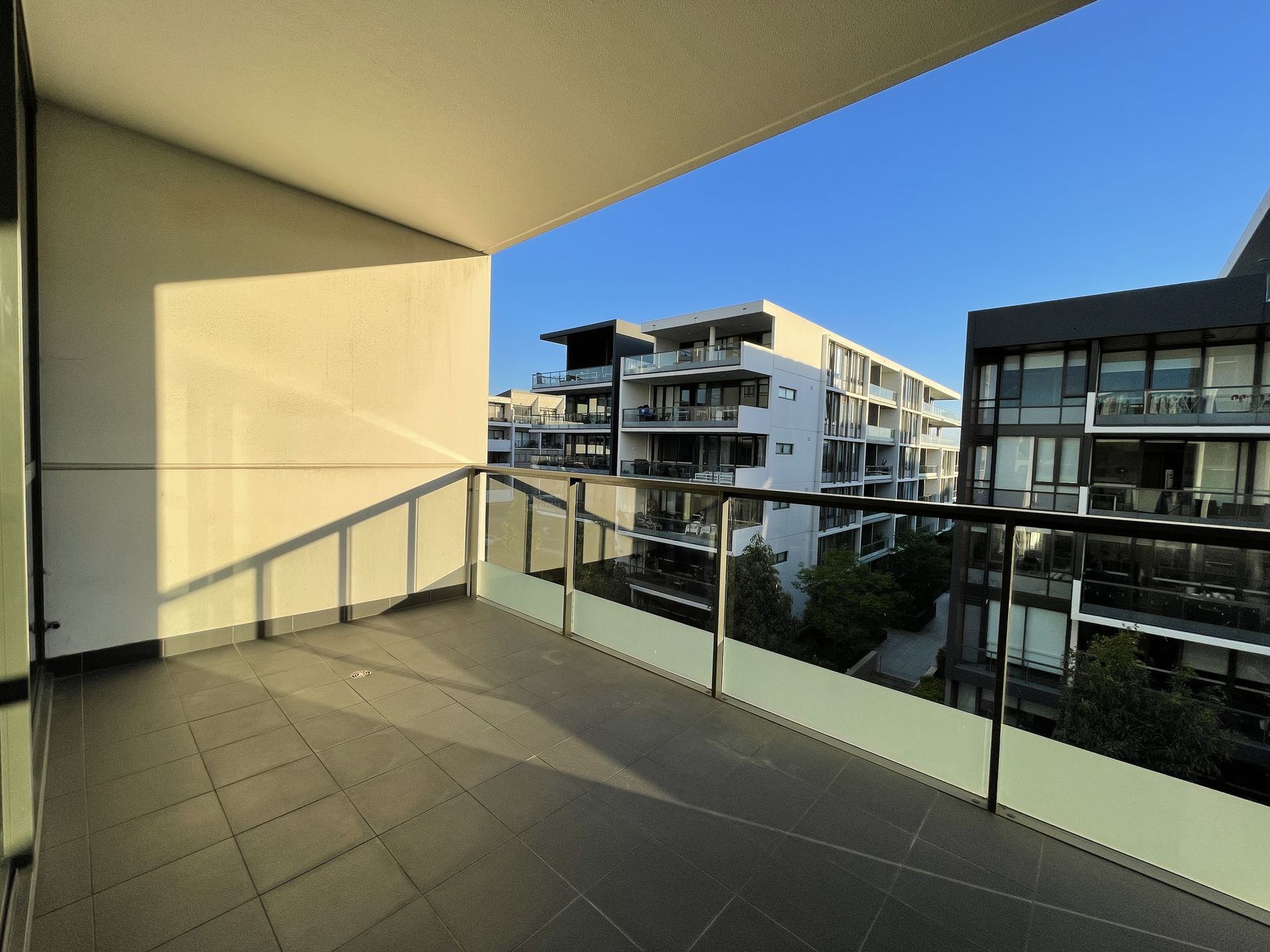 B508 / 14H Mentmore Avenue, Rosebery