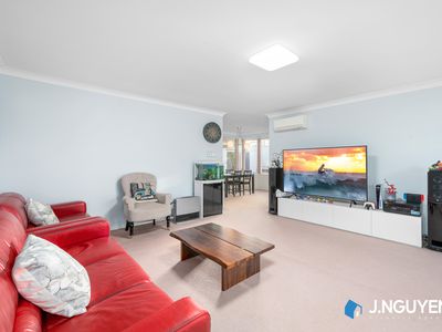 172 Leacocks Lane, Casula