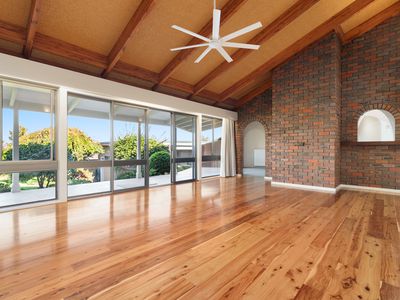 406 CARLMA CRESCENT, Lavington