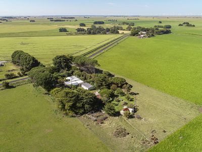 228 POONADA ROAD, Tantanoola