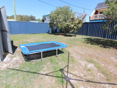 23 Cross Street, Forster