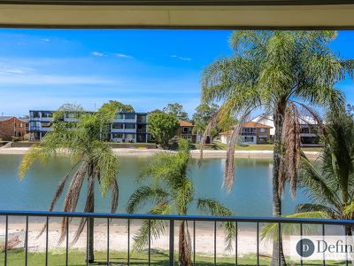 4 / 10 Akeringa Place, Mooloolaba