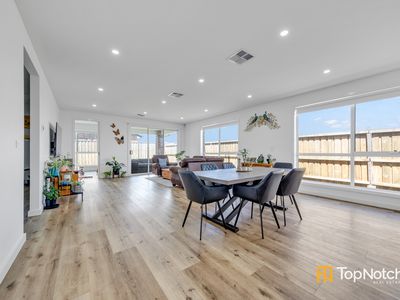 18 Sparrowhawk Drive, Beveridge