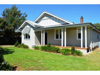5 BRIDGE Street, Gunnedah