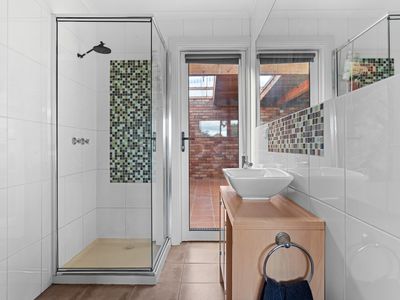 15 Travellers Drive, Travellers Rest
