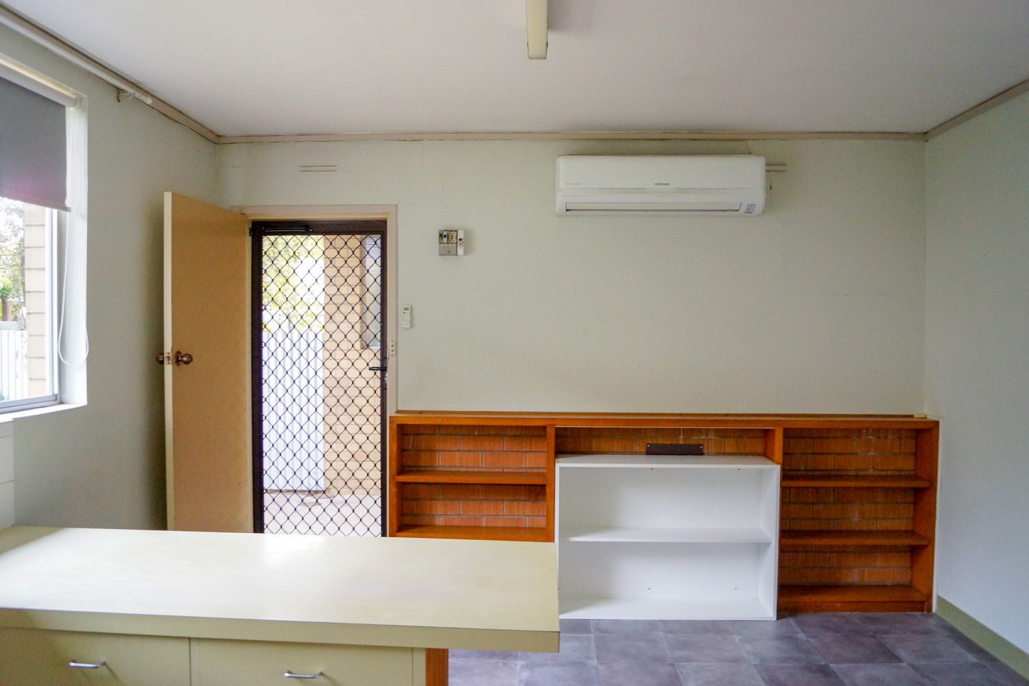 2 / 1C George Street, Horsham