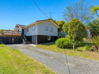 12 Downer Street, Helensville