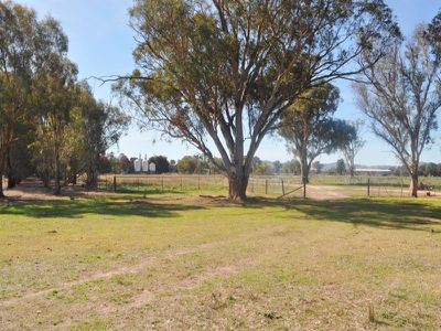 806 Ralvona Lane, Holbrook